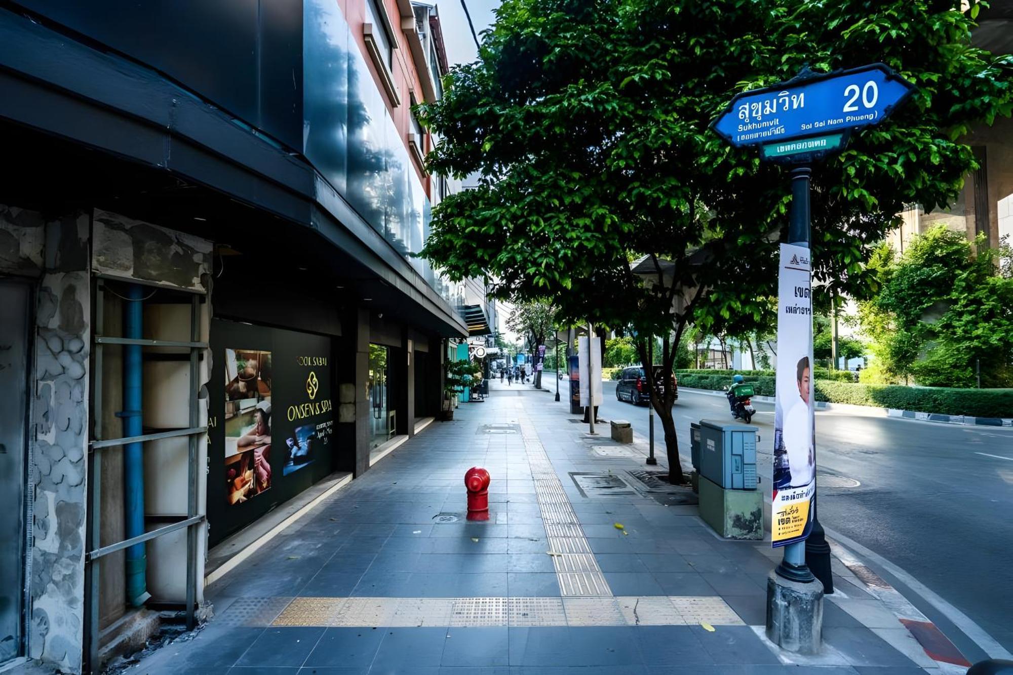 Go Inn Sukhumvit Soi 20 Bts Asok Бангкок Экстерьер фото